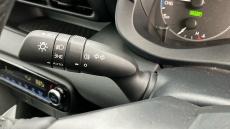 Toyota Yaris 1.5 Hybrid Icon 5dr CVT Hybrid Hatchback